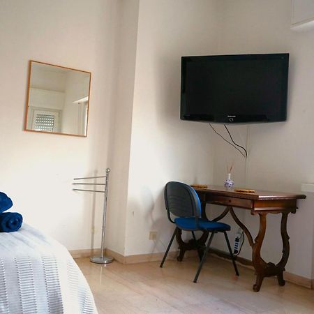 Bed and breakfast Mikasa Balduina Roma Chambre photo